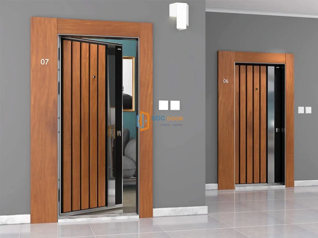 Eğil Çelik Kapıcı